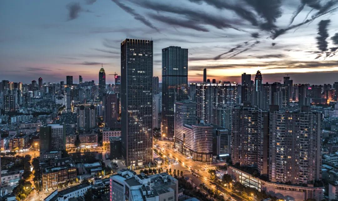 鏄ユ疆娑屽姩鍗冨竼绔炲彂濂嬫カ浜夊厛,鍗冨竼绔炲彂娴疆娑岀櫨鑸镐簤娴佹褰撴椂