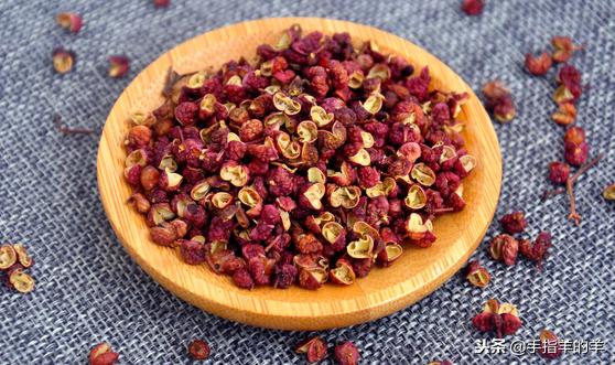 牙疼的治疗方法快速止痛睡不着觉,牙疼的原因及止疼方法