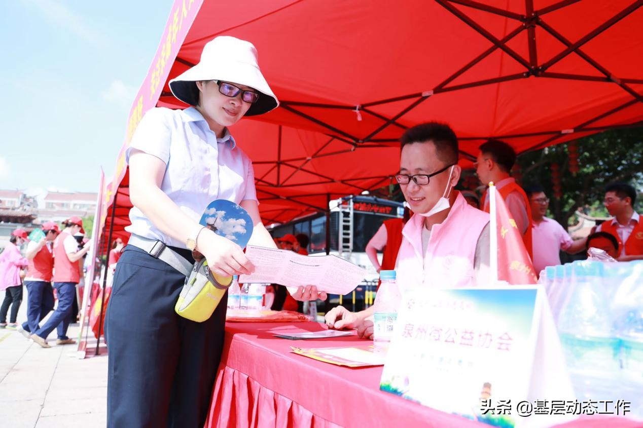 泉州市文明志愿行动,志愿红为创文增添亮色
