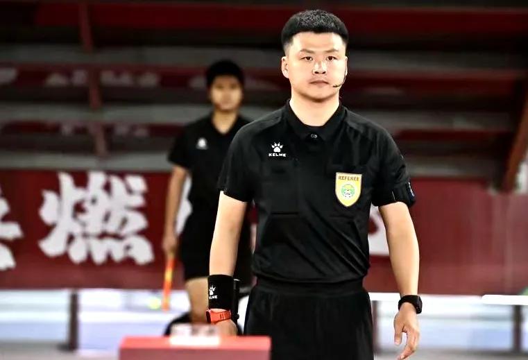 中国足协裁判培训视频,足协公益