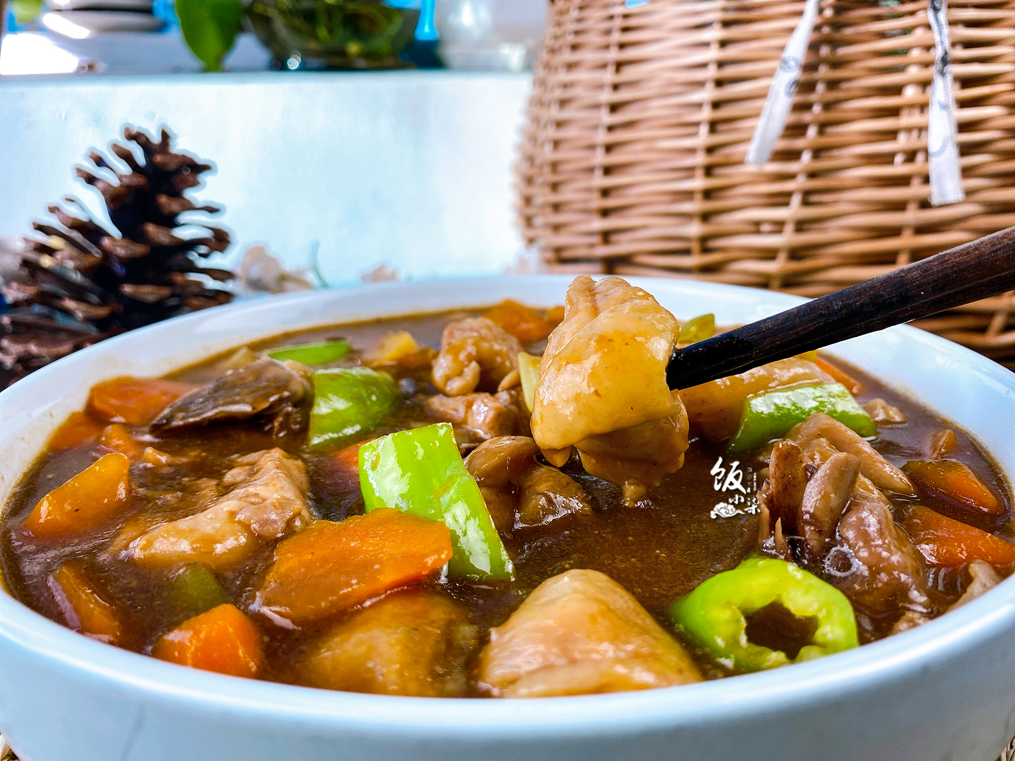 外卖黄焖鸡怎么吃不长肉,最正宗的黄焖鸡外卖做法