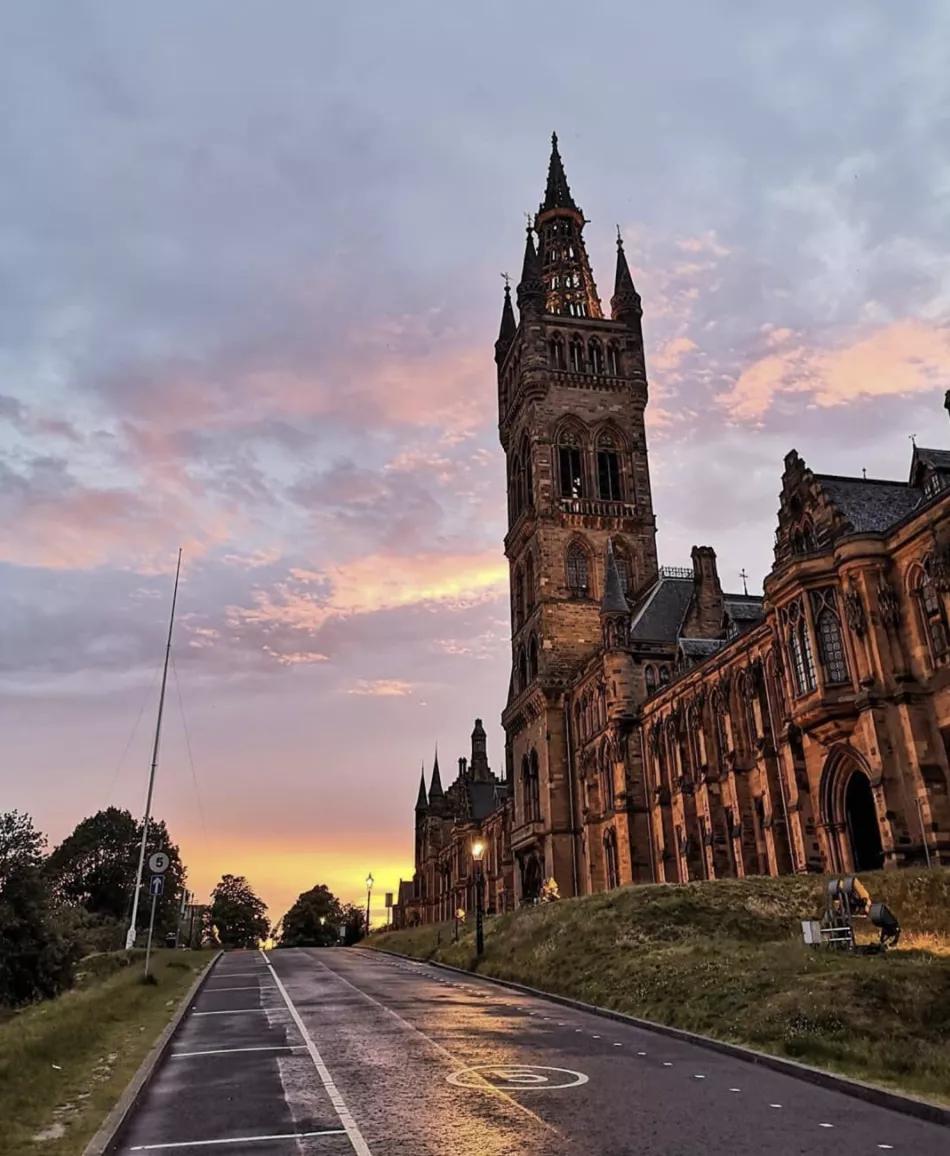 环球影城魔法学校霍格沃茨,霍格沃茨魔法学校环球影城鹰院