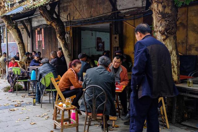 为什么人死后不能让黑猫靠近,人死后为什么能靠近黑猫