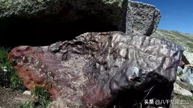 捡到陨石运气好吗,鉴别陨石最简单方法