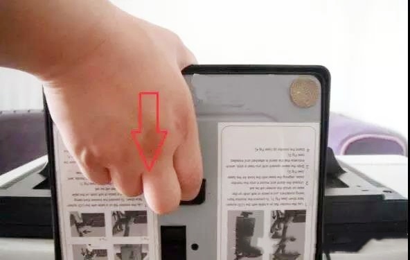 苹果台式电脑可以拆底座吗,联想电脑显示器底座怎么拆