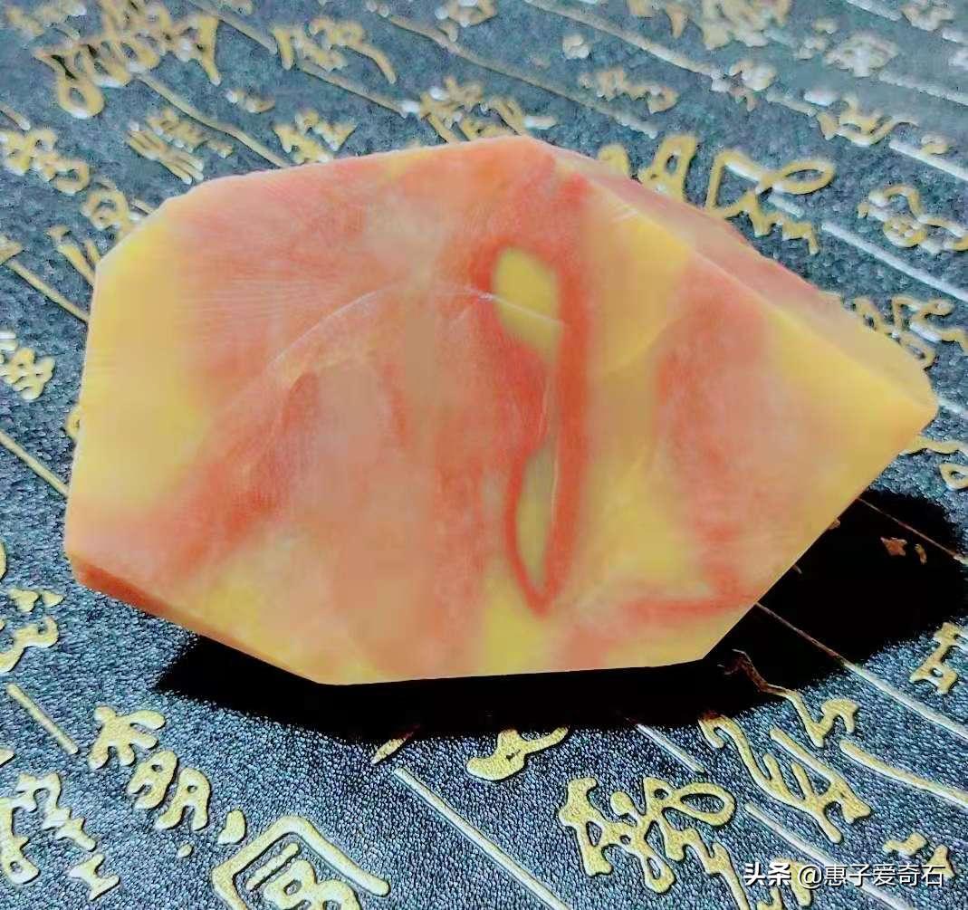 最贵的石头是什么石头,中国最贵的石头在哪