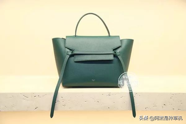 celine鲶鱼包nano与pico对比,celine鲶鱼包nano磁扣