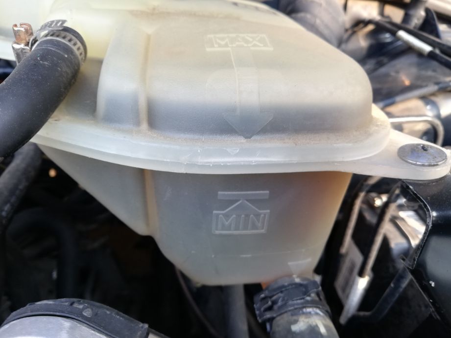 暖风水箱堵了怎么清洗效果最好,暖风水箱不热什么原因