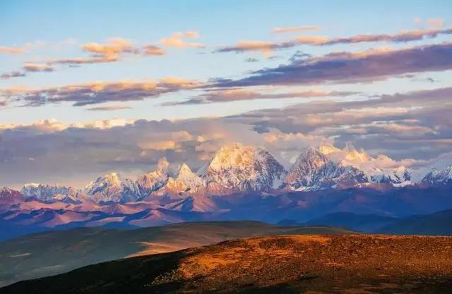 国庆旅游稻城亚丁自驾游最佳路线,国庆川西稻城亚丁风景区一日游