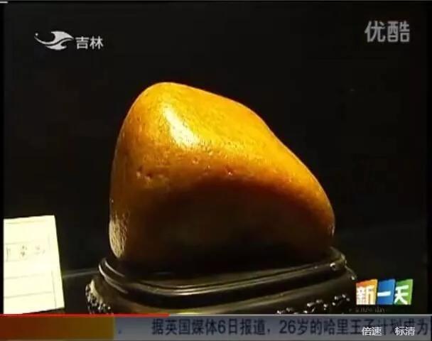 寿山田黄原石真品,怎么鉴别寿山田黄的品质