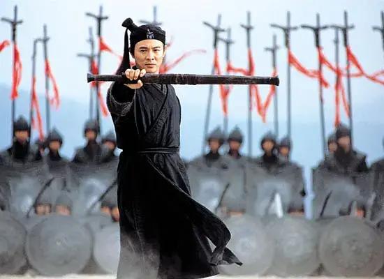 文牧野、郭帆、饶晓志，12位中国导演亲述他们的电影院故事