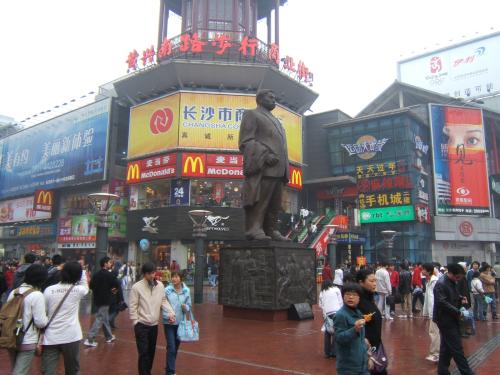 为啥饭店的转让费那么高,转让费为什么有的店很高