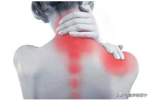 颈椎上的富贵包怎么减掉,颈椎富贵包怎么消除教你轻松一招