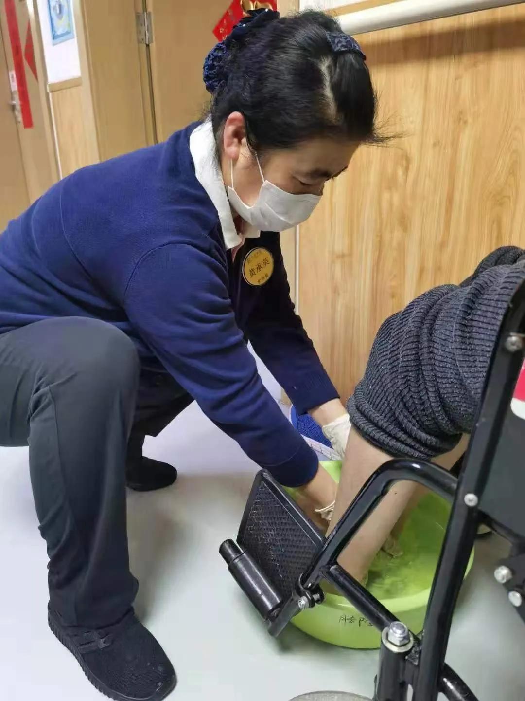 五个东城建设的战疫故事,中央电视台三套战役故事