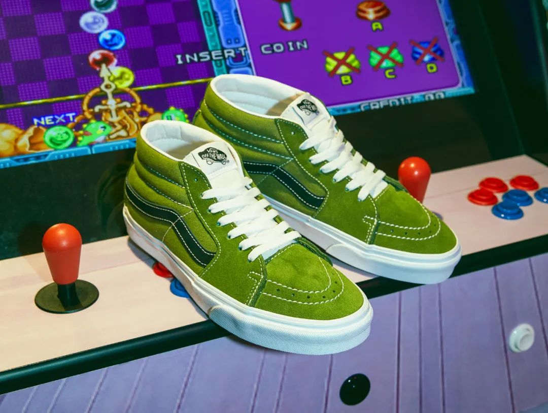 今年流行的帆布鞋宽头,今年流行的帆布鞋花纹