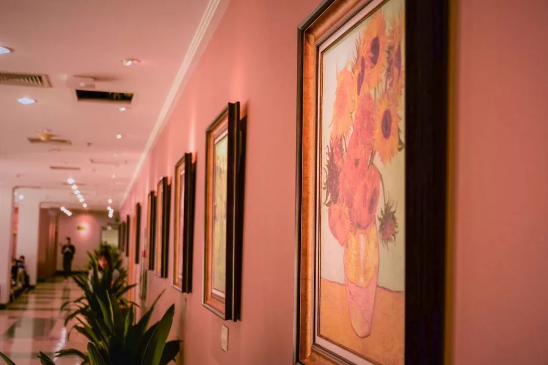 曝光！南京这所高校藏了个网红图书馆，还有高温杀菌器给书除菌！