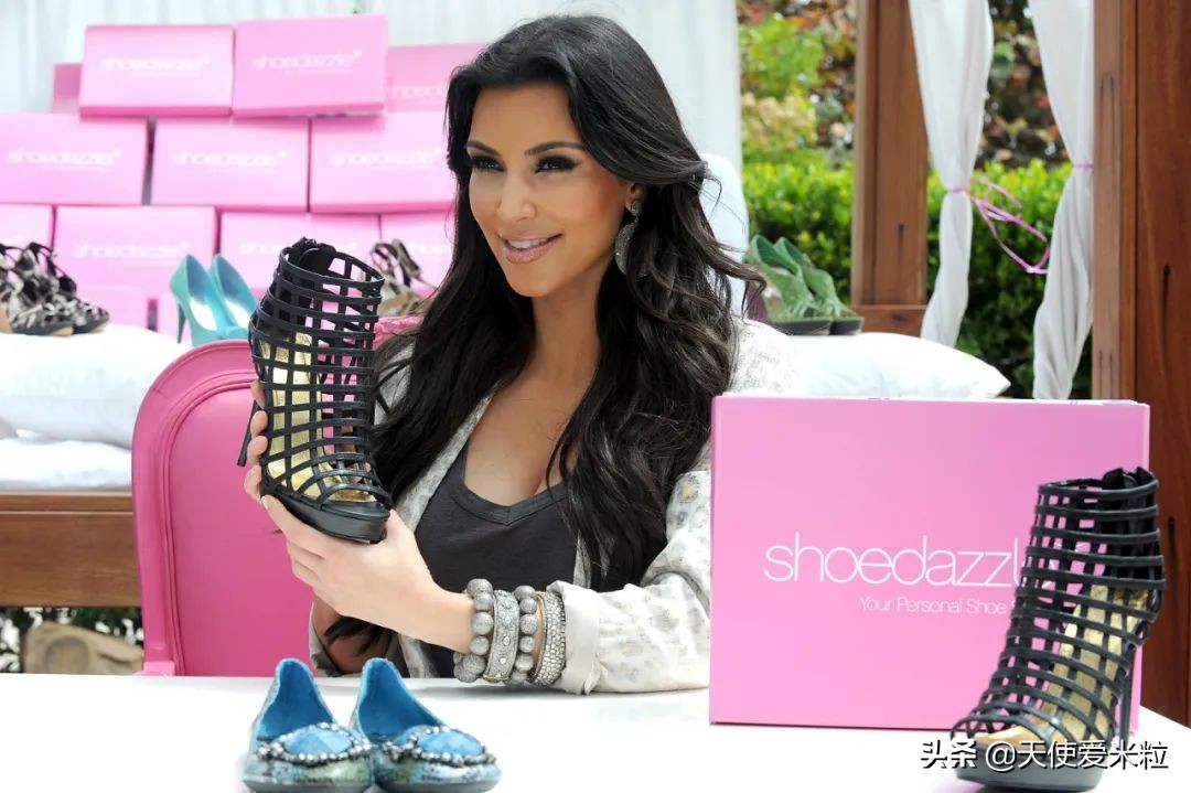 8美元防病毒口罩再售罄，金·卡戴珊如何炼成“点石成金”术？