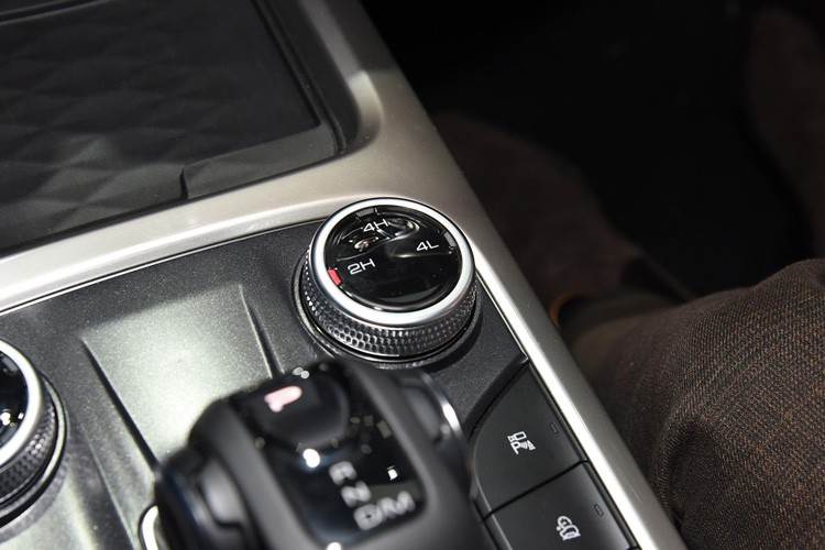 如何一眼辨别出四驱,如何判定哪个是四驱