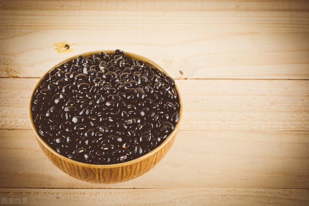 5种黑色食物养肾补肾效果最佳,老中医推荐的六种补肾食物