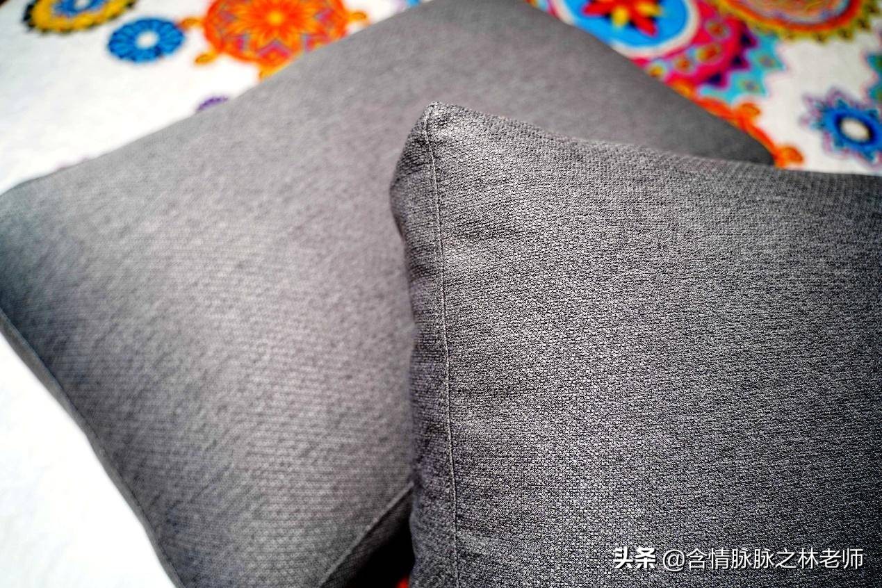 为厅堂添一份山间晴朗，8HClean抗菌时尚布艺沙发体验