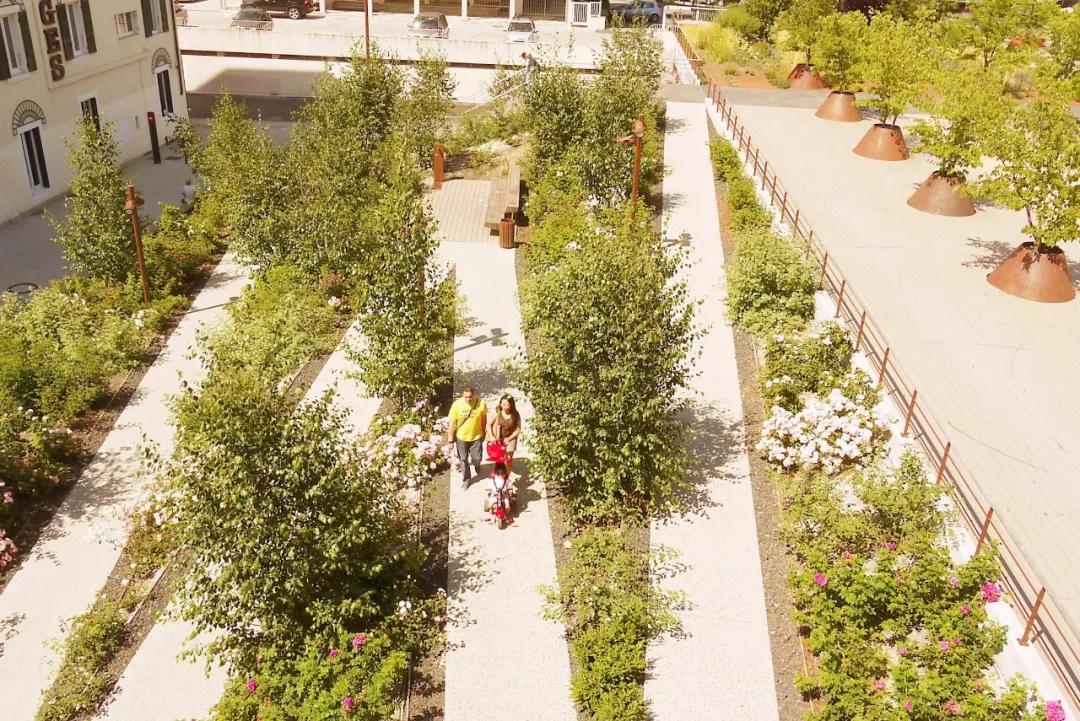 一波优雅的高差处理，漂亮