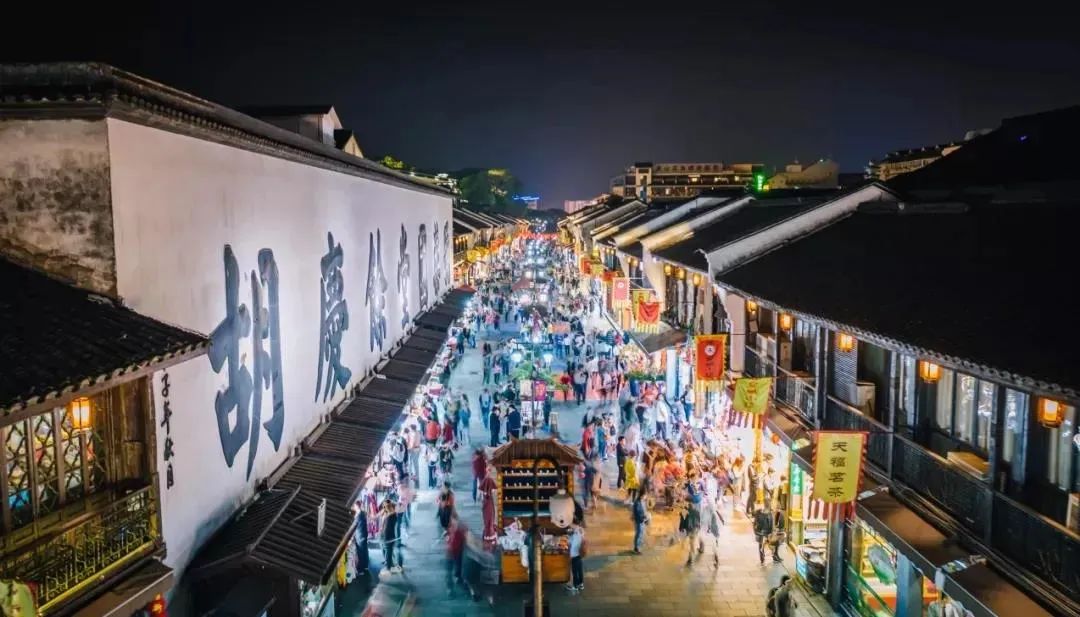 正确的选址有利于店铺的成功运营,选址五大原则介绍