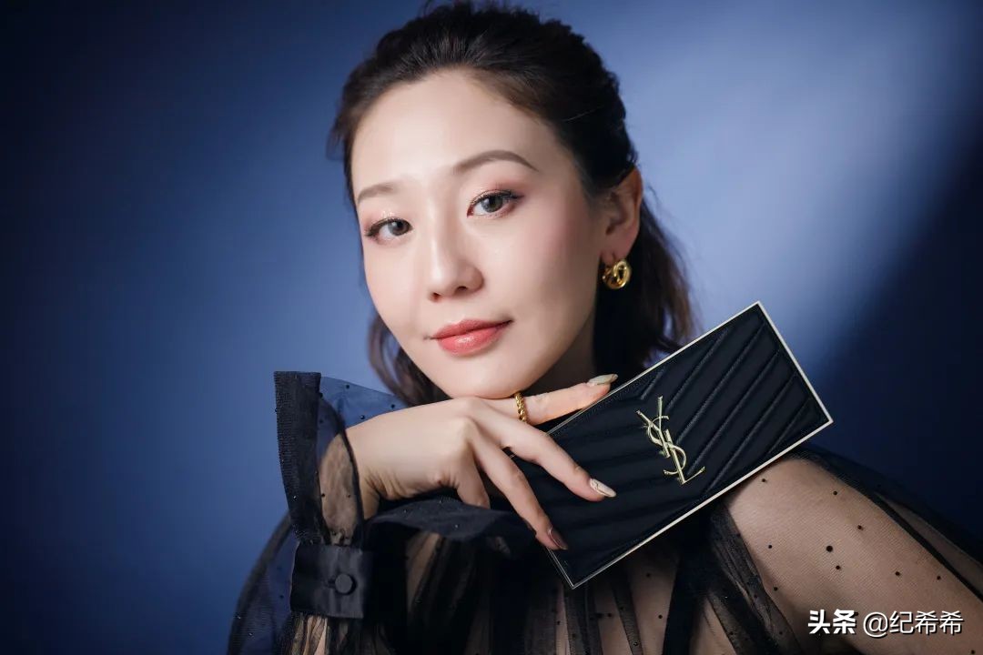 妆容分享红色眼影盘,妆容分享高光