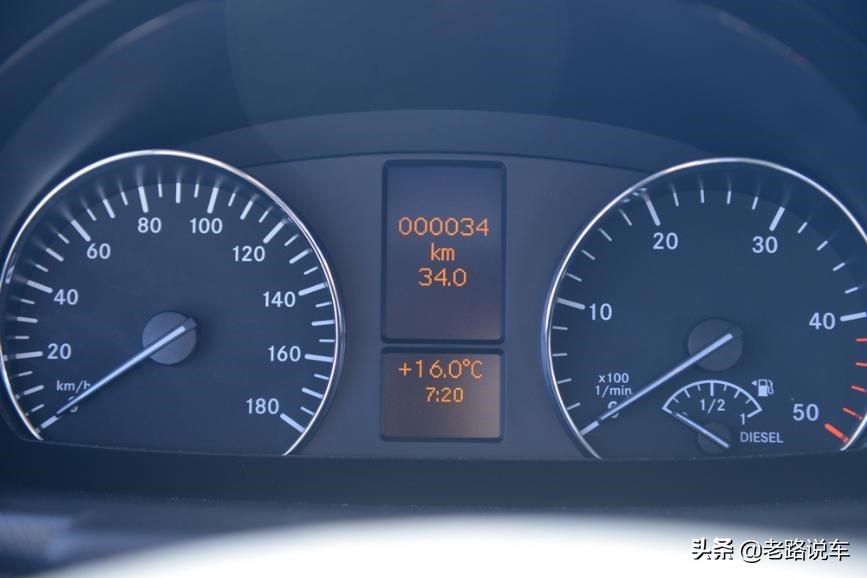 奔驰凌特最新消息,奔驰凌特四驱柴油版房车