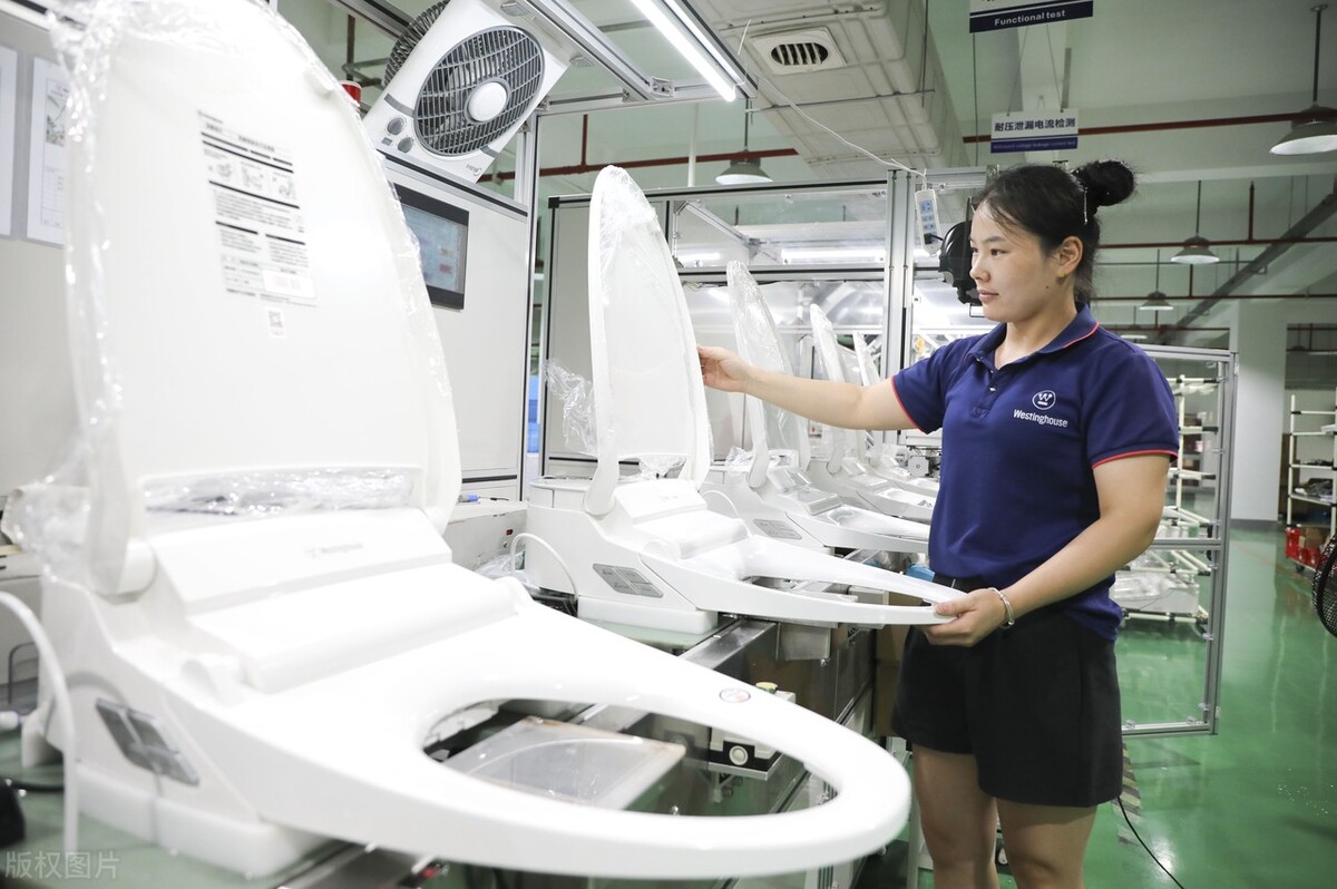 智能马桶盖值得买吗,智能马桶盖价格高低区别