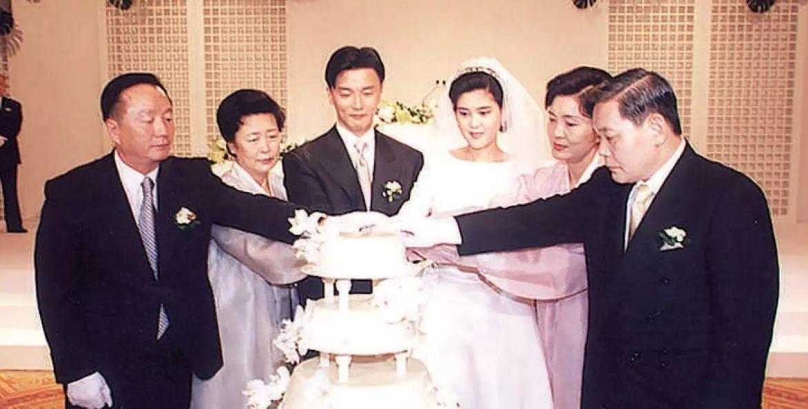 三星长公主李富真离婚财产,韩国三星长公主李富真结婚照片