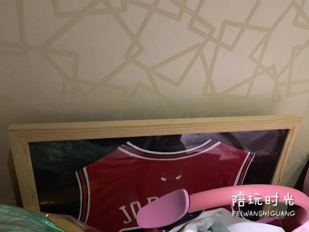 老公买一万多羽绒服,老公给我买件一千羽绒服