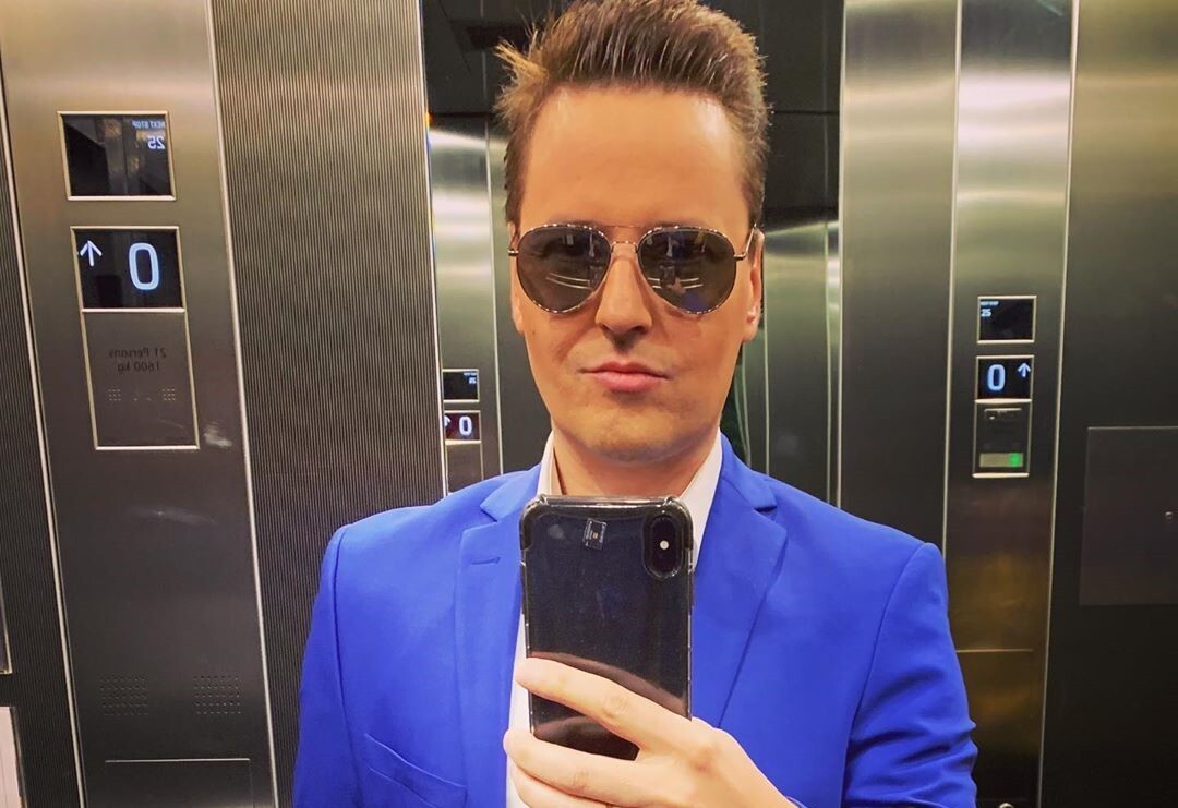 还记得俄罗斯海豚音王子维塔斯吗，消失近10年，他在做些什么