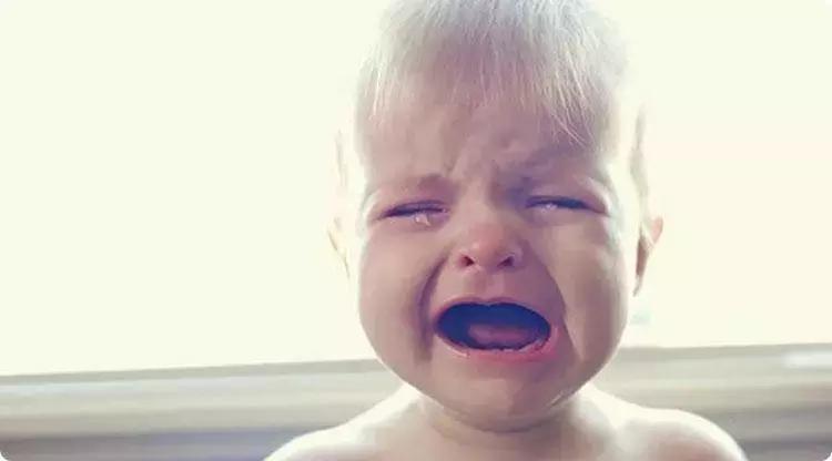 梦见小孩预示犯小人是真的吗,做梦梦见小孩容易犯小人是真的吗