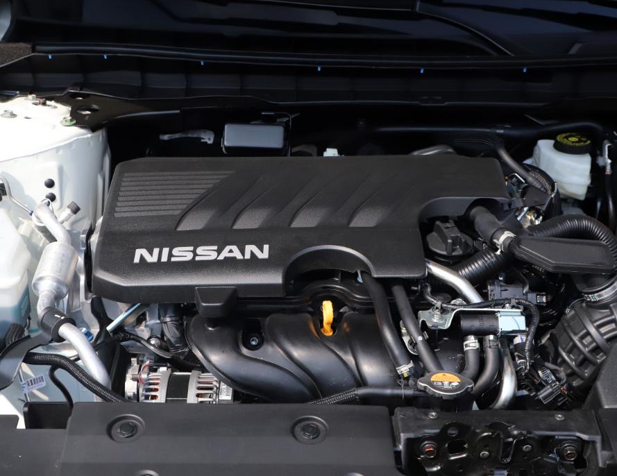 2022款天籁上路行驶,天籁2021油耗车主实测