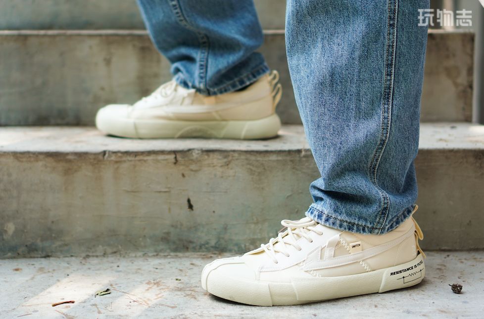 回力百年老店帆布鞋,回力老国货新潮流