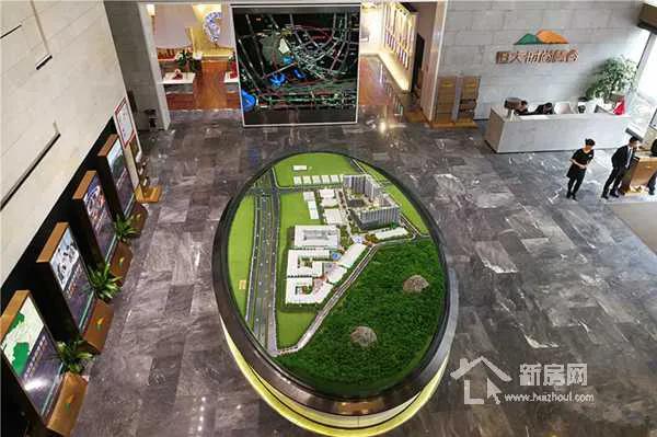 跟几个朋友过去买了十几套恒大时尚惠谷,不知道后期如何