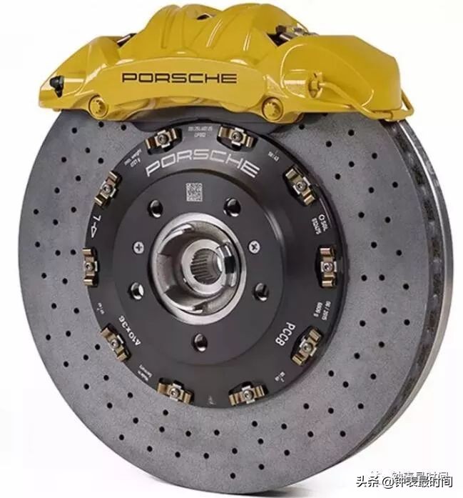 流行白陶瓷手表吗,陶瓷手表和钢表哪个好