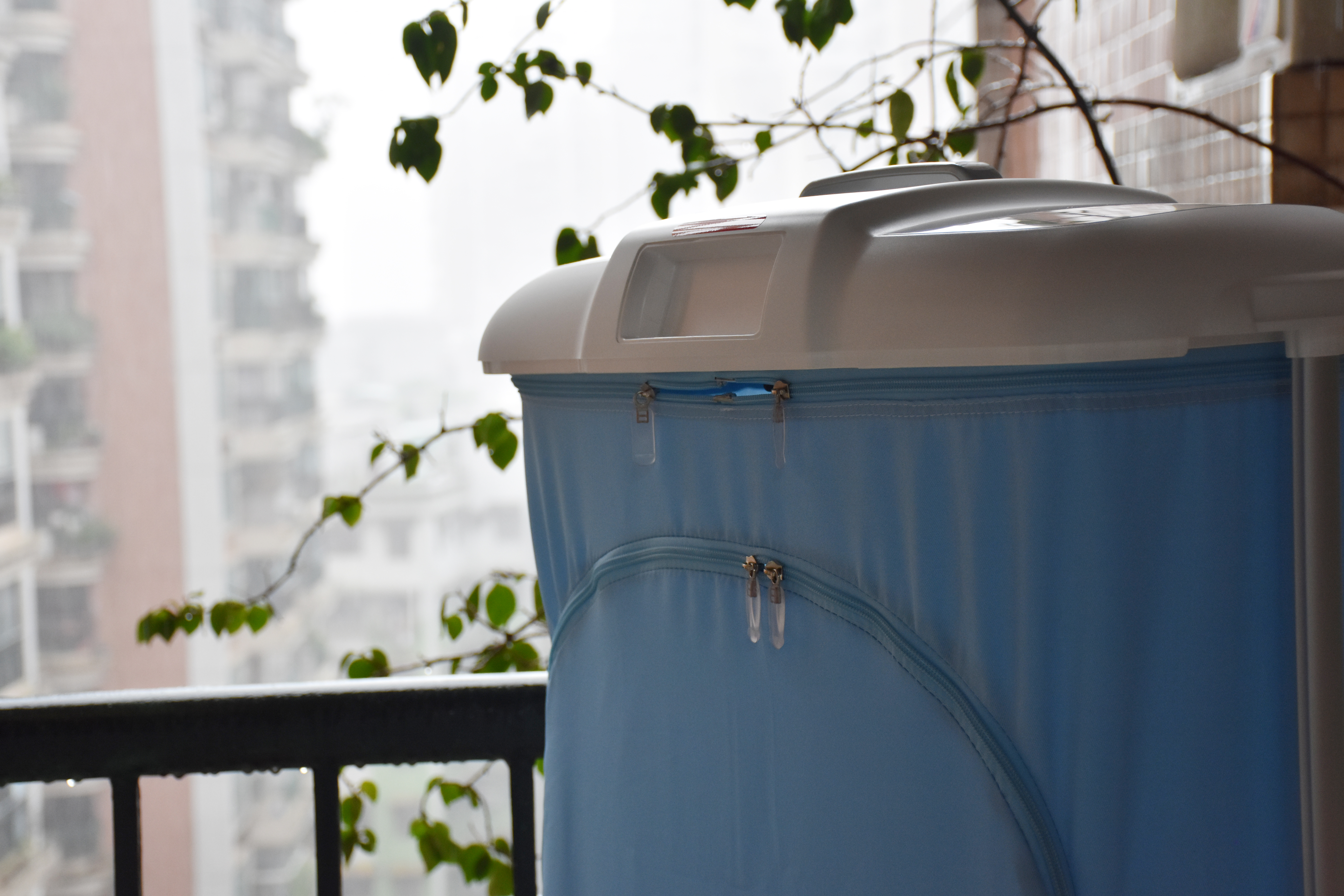 干衣机推荐天气变凉衣服很难干,下雨天的救星多功能干衣机