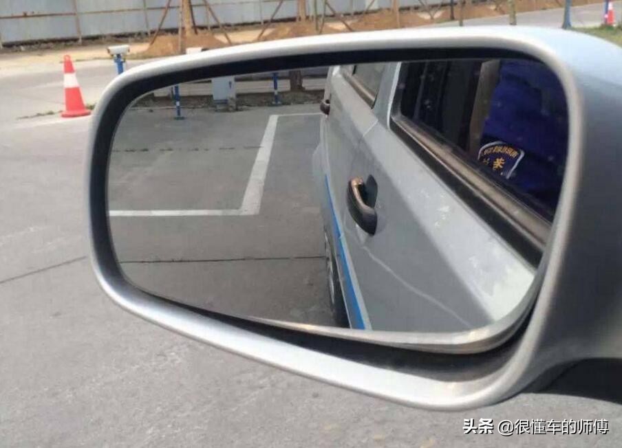 倒车入库,实用倒车入库怎么找点位最准确