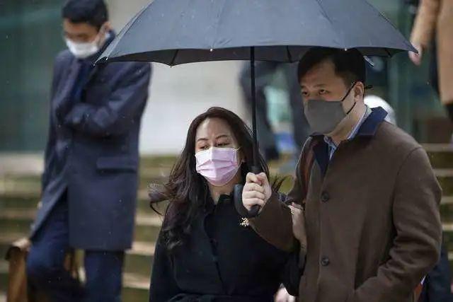 孟晚舟优雅穿搭,孟晚舟衣品剪辑