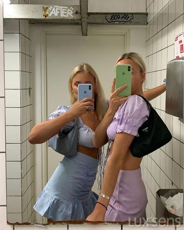 包包饰品拍照如何拍出高级感,出门旅游拍照百搭实用包包