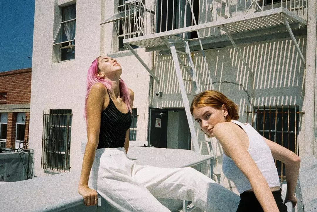 欧阳娜娜nabi品牌真的有人买吗,欧阳娜娜和kaia穿了什么这么酷