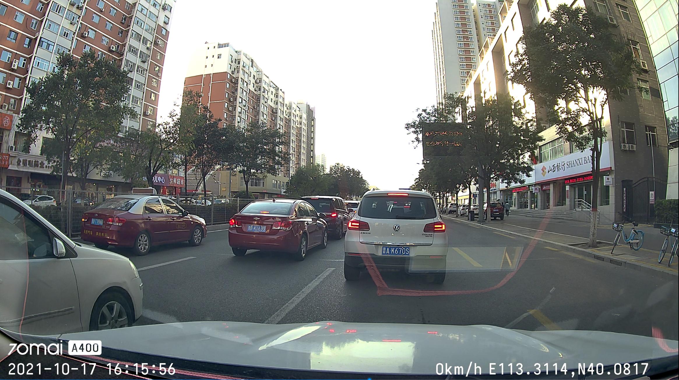 一百多行车记录仪高性价比,行车记录仪900多块钱有必要吗