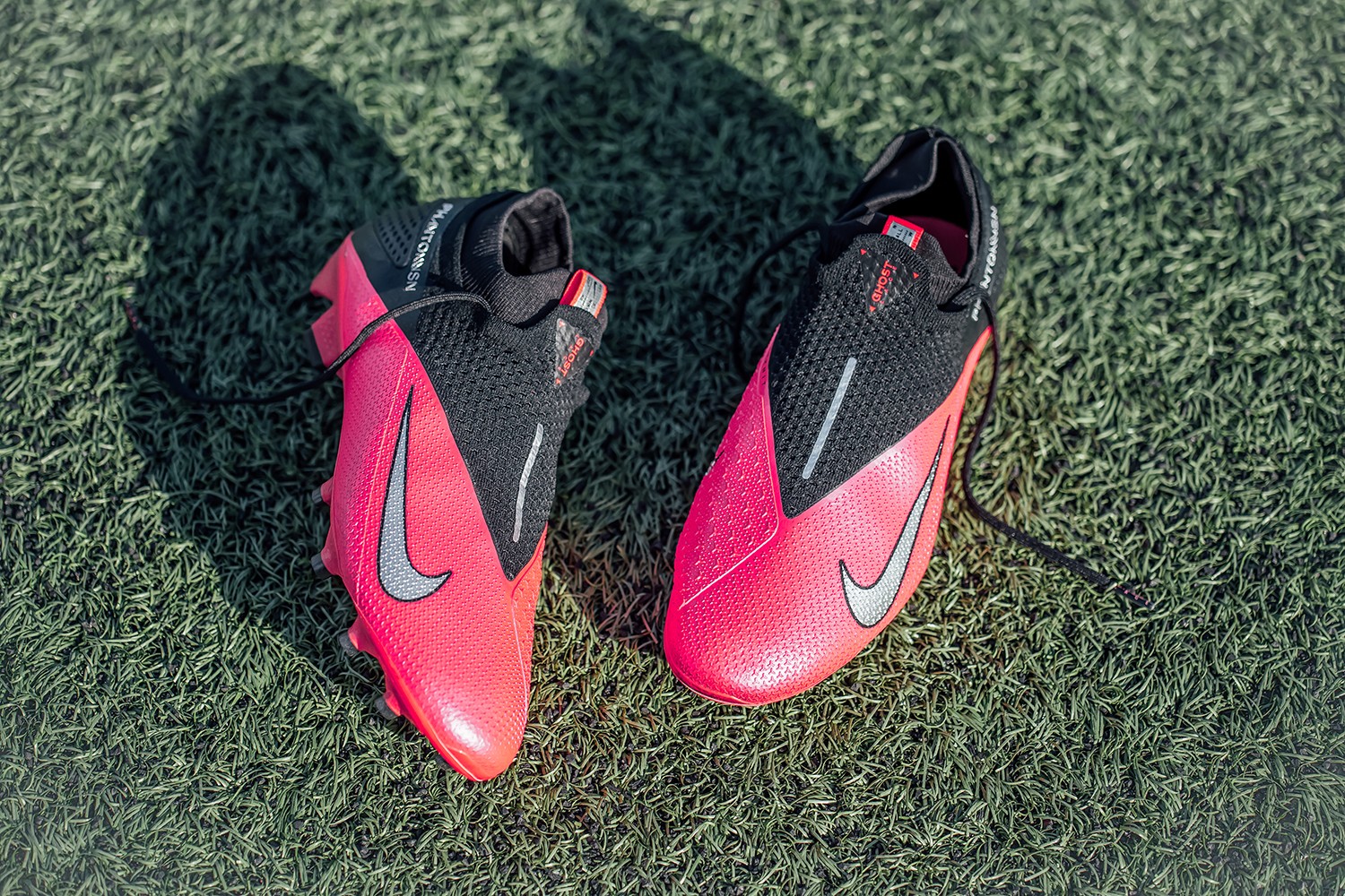 耐克phantomluna2测评,耐克phantomvsn2足球鞋