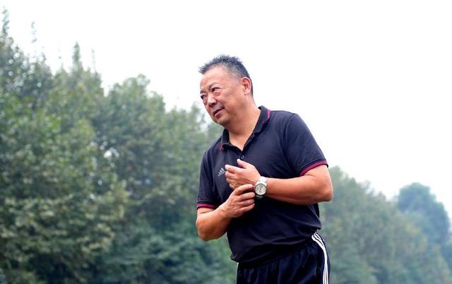 四川全兴主教练塔瓦雷斯现状,四川全兴历任教练