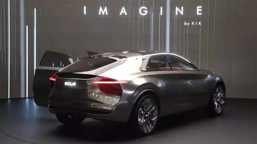 知名品牌logo的全新创意改造,2018年品牌更新logo