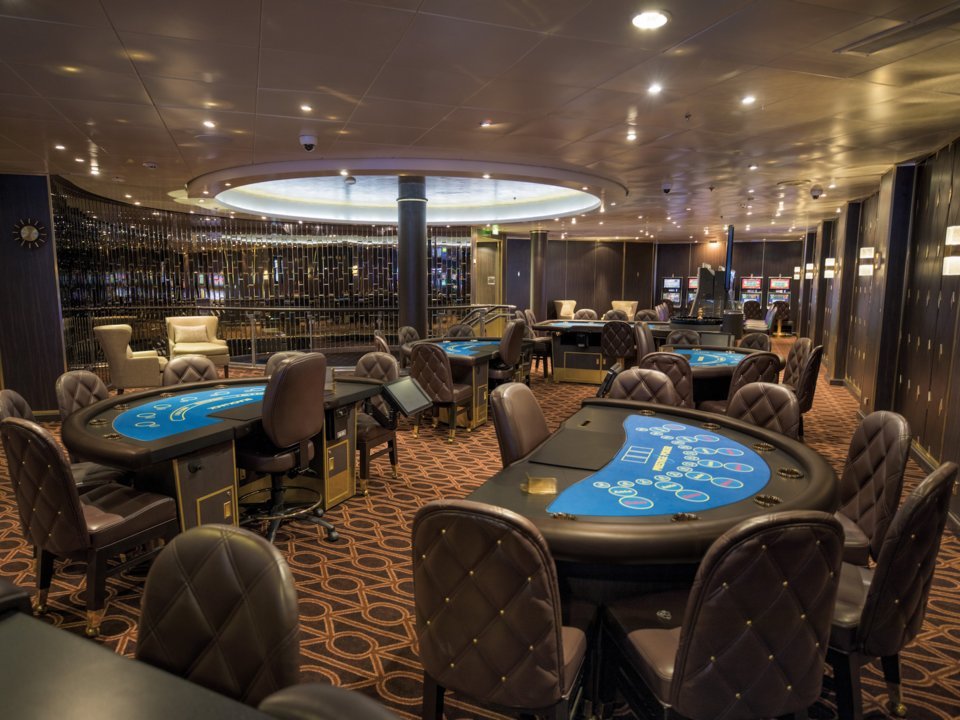 国际豪华邮轮旅行价格表,世界豪华邮轮票价和游玩时间