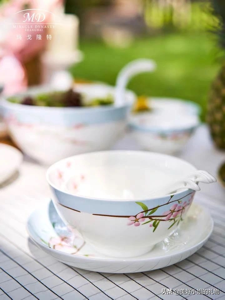 朋友结婚除了份子钱送什么礼物,朋友结婚送礼物可以送什么