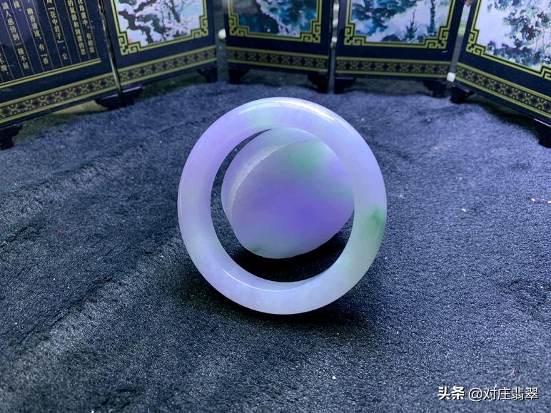 翡翠板料设计,翡翠定制板料怎么看色