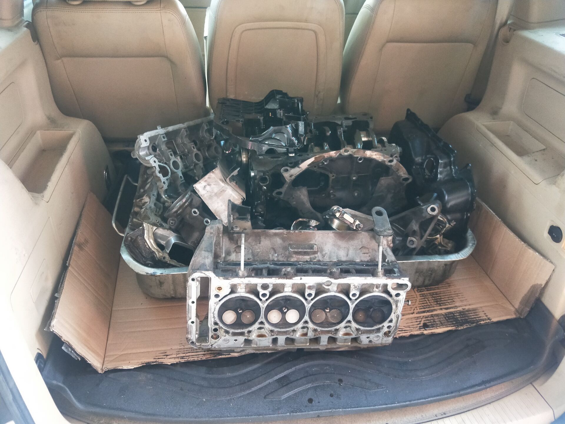 新帕萨特ea888大修多少钱,大众帕萨特ea888烧机油能修好吗